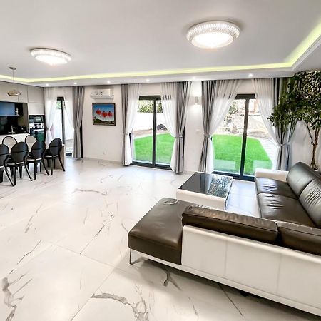 Paris Dream Villa فيلوجويف المظهر الخارجي الصورة